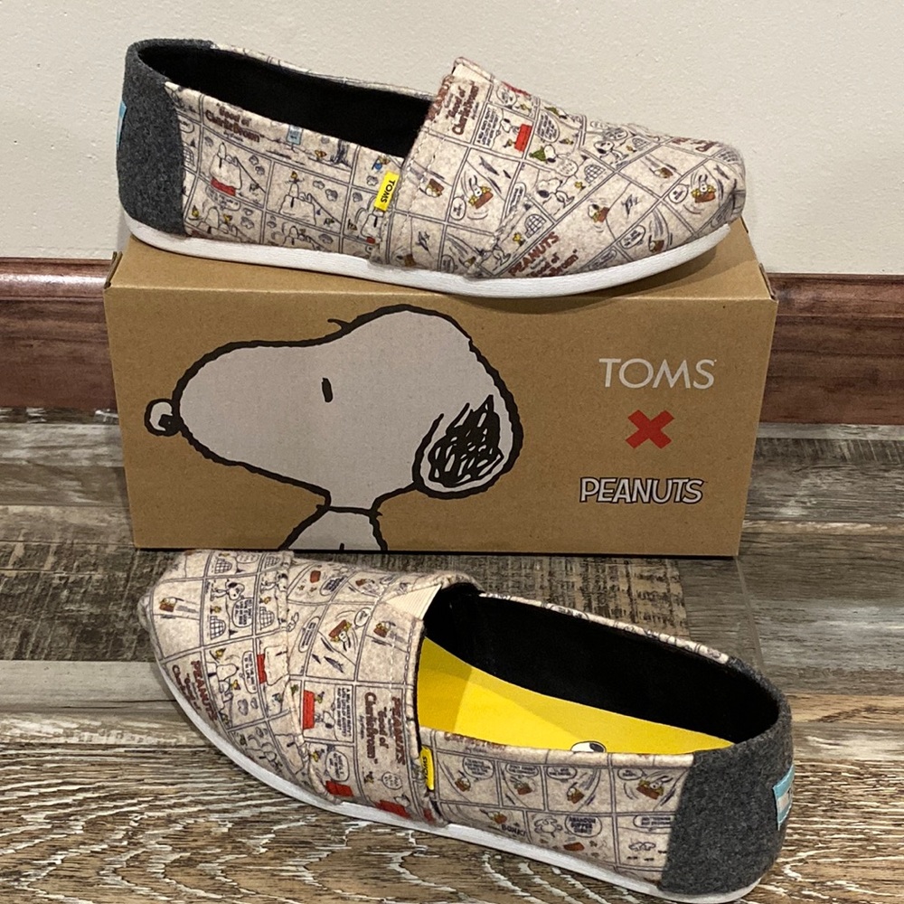 ❤️PEANUTS SNOOPY TOMS
